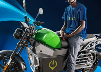 La Révolution du Battery Swap : Comment le Togo Ouvre la Voie à la Mobilité Électrique en Afrique de l&rsquo;Ouest grâce aux Deux-Roues