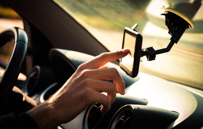 Accessoires Auto Essentiels pour une Conduite Sûre et Confortable au Togo