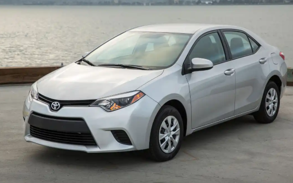 Top 10 des Voitures les Plus Fiables pour les Routes Togolaises en 2025