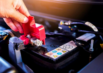 Comment Prolonger la Durée de Vie de Votre Batterie de Voiture dans le Climat Chaud du Togo